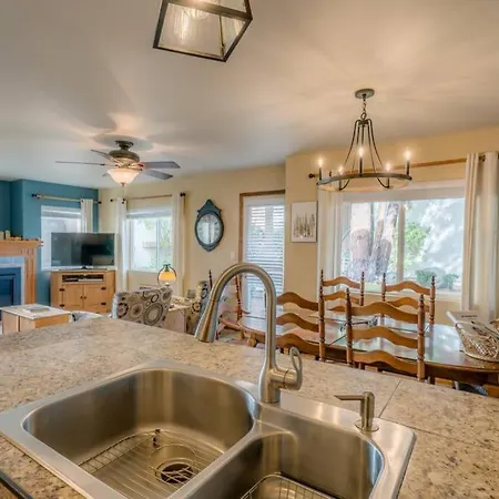 Das Bavarian Condo, 5 Star Ground Floor Unit, Walk To Town, Sleeps 6 Leavenworth Exterior photo